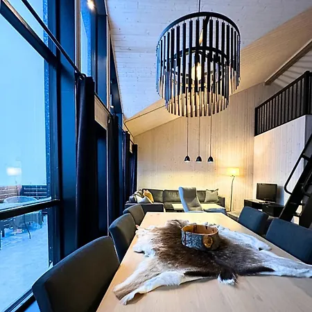 Skaidi Luxury - Heart Of The Arctic *
