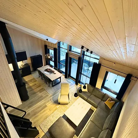 Skaidi Luxury - Heart Of The Arctic * Hammerfest