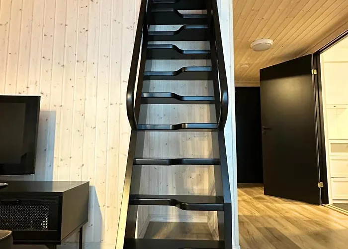 Skaidi Luxury - Heart Of The Arctic Hammerfest