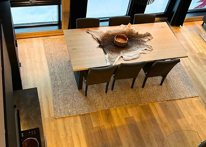 Skaidi Luxury - Heart Of The Arctic * Hammerfest